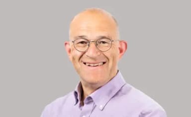 Dr Steven Mann