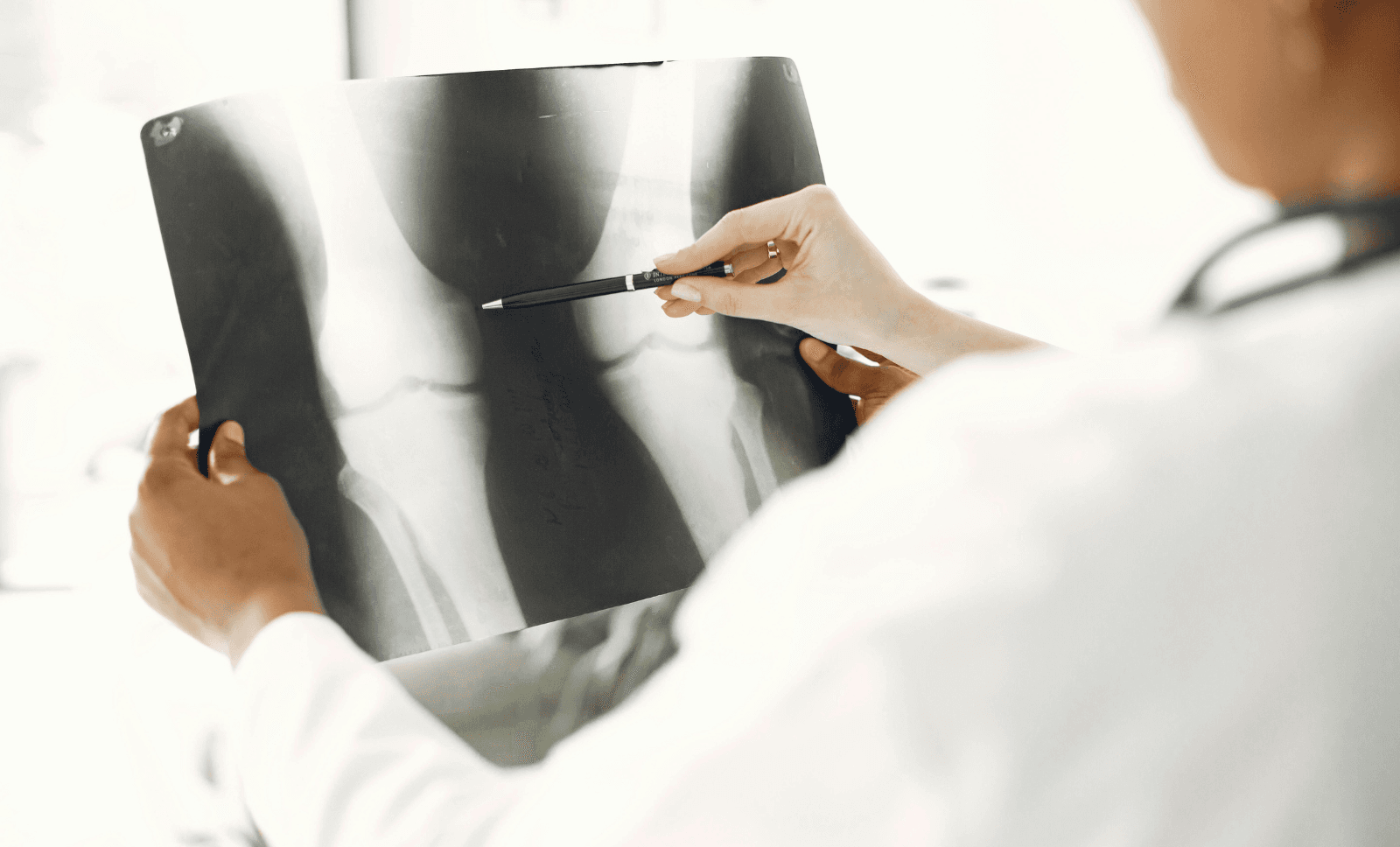 INNEG-Growth-Plate-Injury-Webinar-Xray-scan