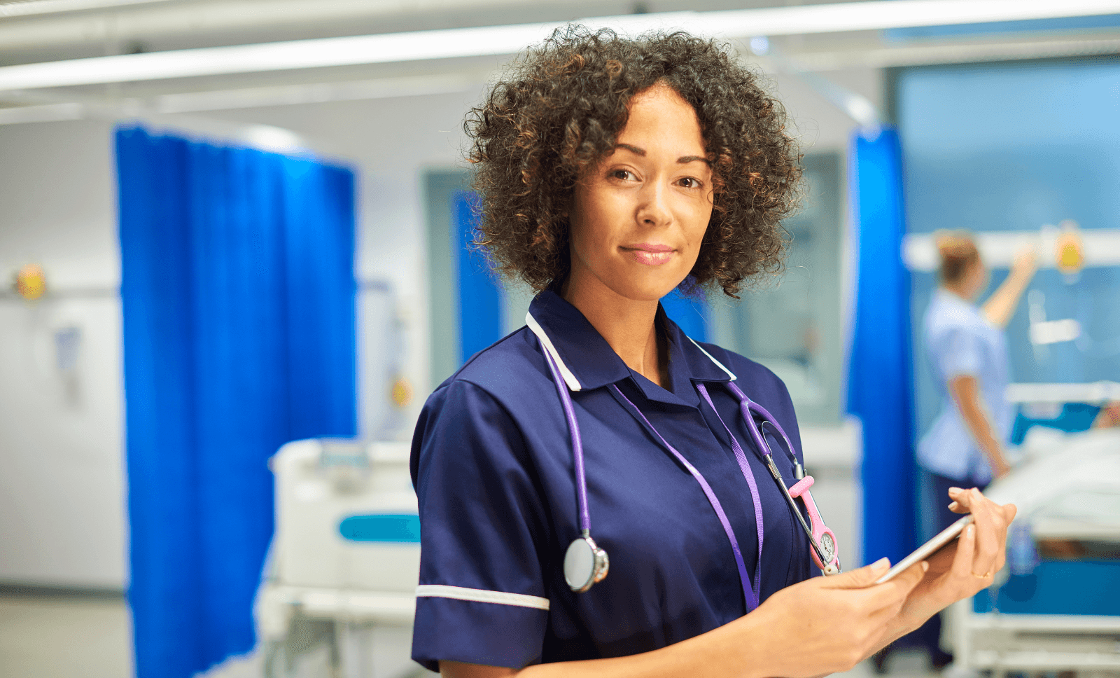 NHS-resolution-header-image-nurse-clipboard