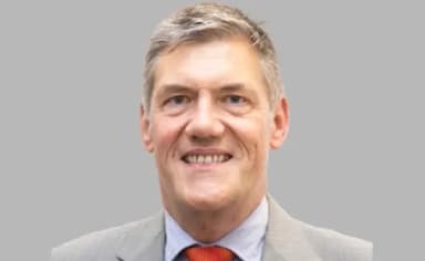 Dr. Stephen Ryder