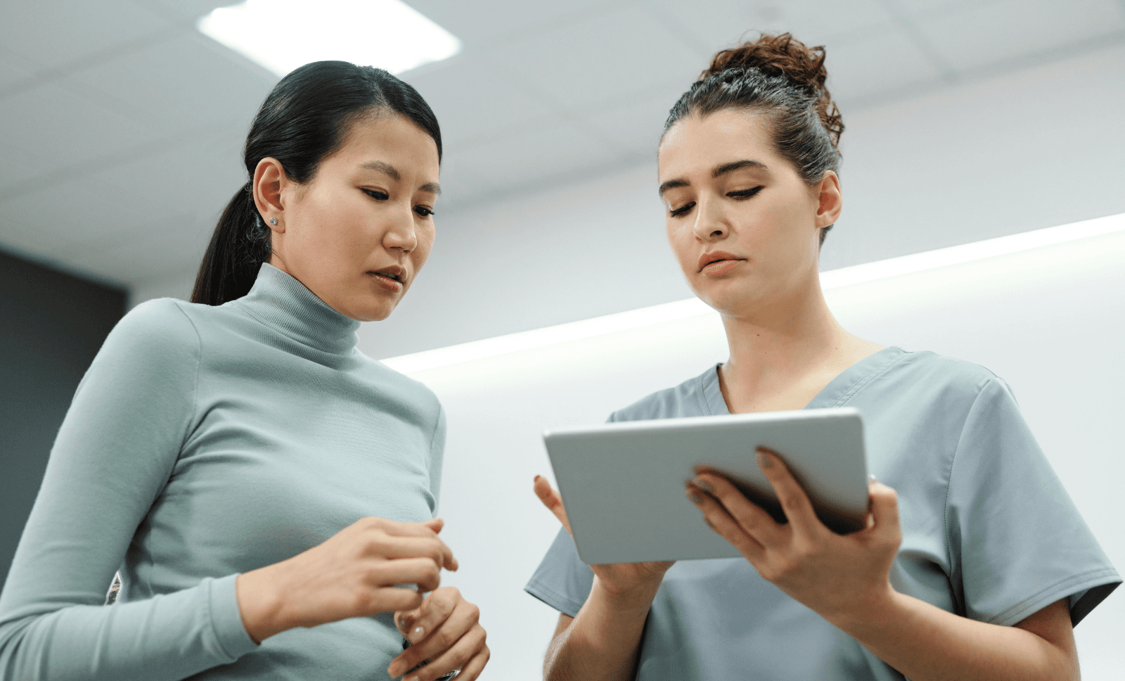 female doctor and patient, gynaecology 