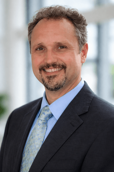 Mr-Nikolaos-Tzerakis-neurosurgery-expert-witness