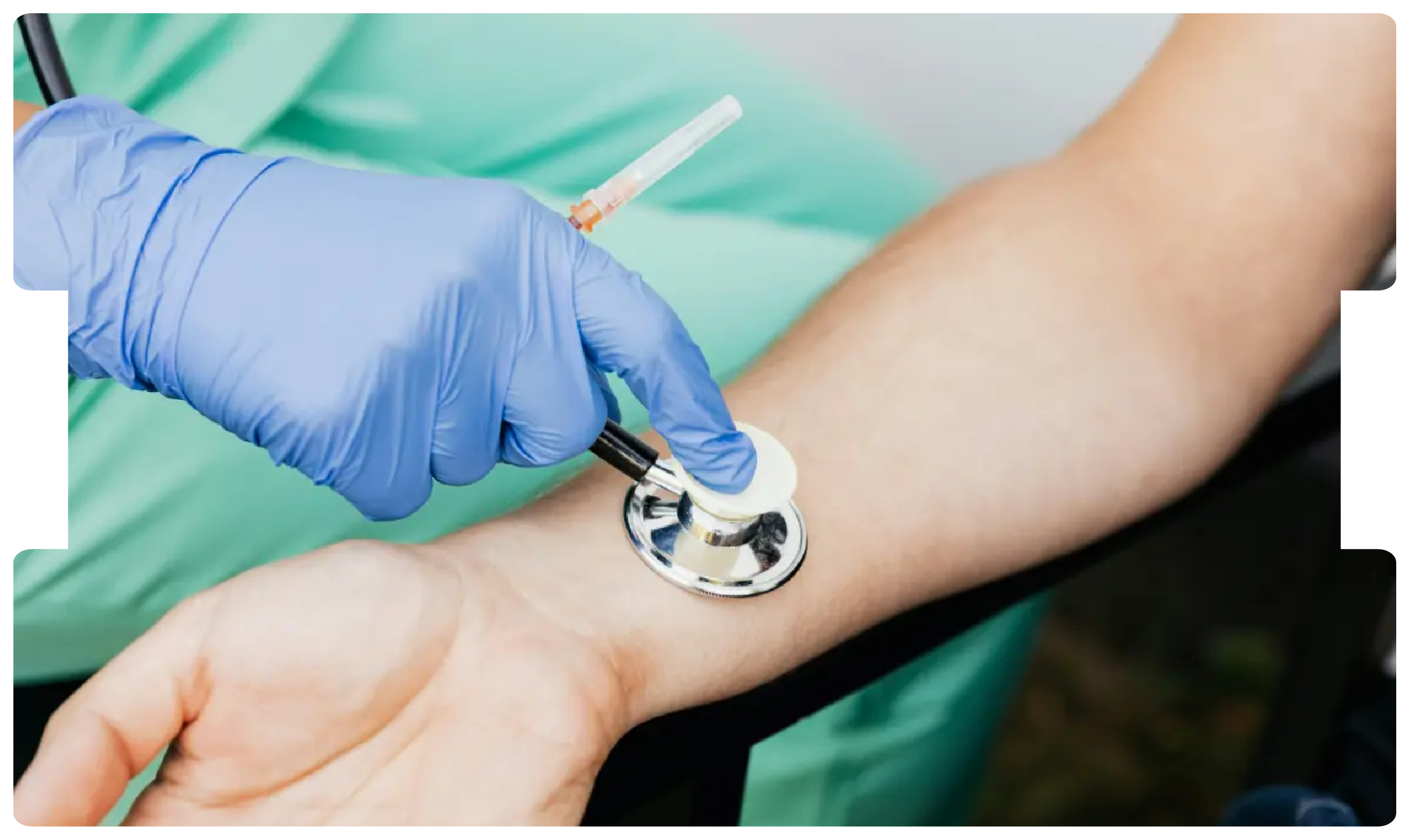 Doctor using a stethoscope on a patient’s wrist, symbolising monitoring, care, and medico-legal considerations in adult congenital heart disease.